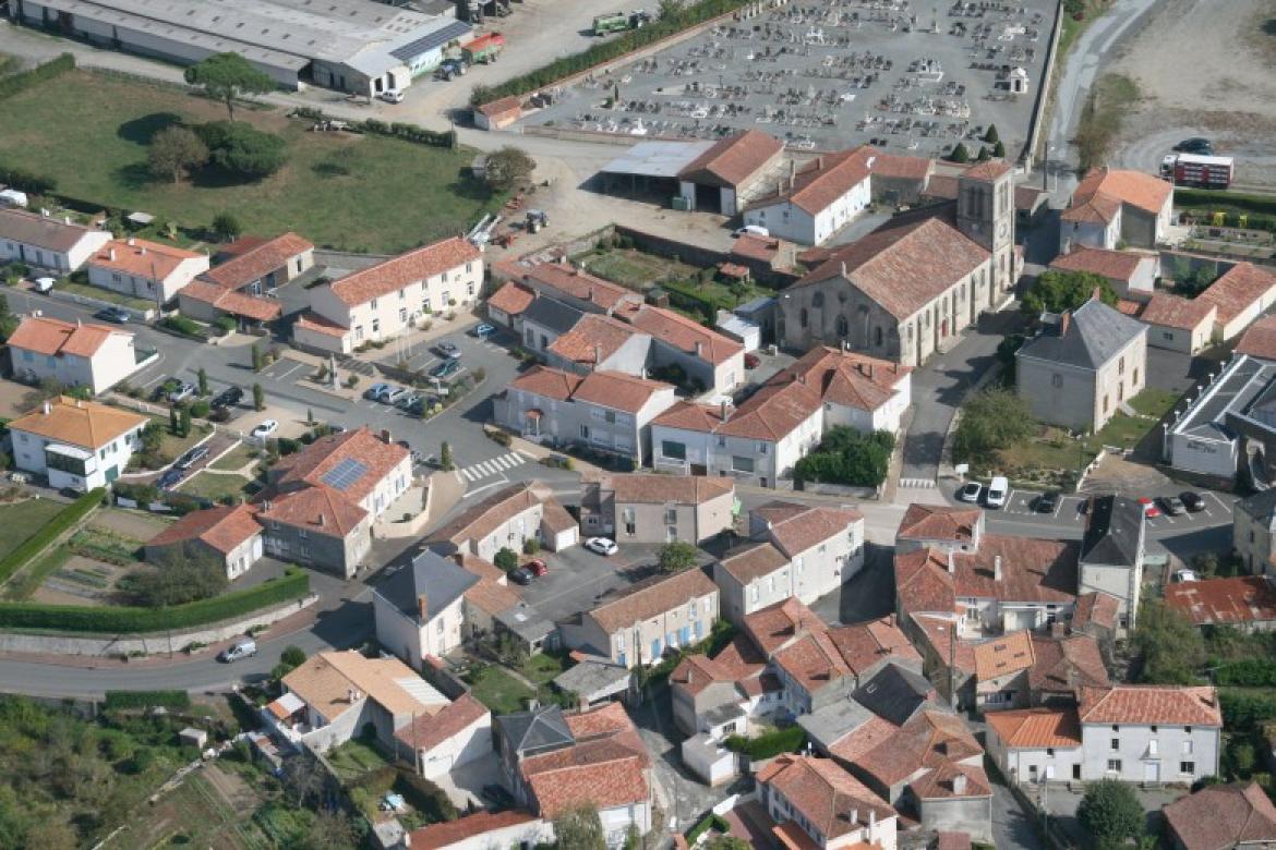 Carte Postale sur la Commune d'ANTIGNY (Vendée)