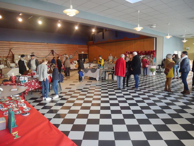 Familles Rurales - MarchÃ© de NoÃ«l